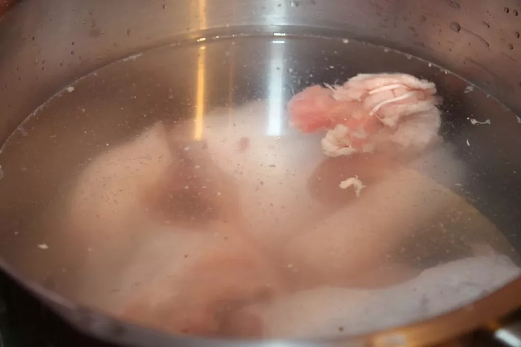 Ziedkāposta un puravu biezzupa