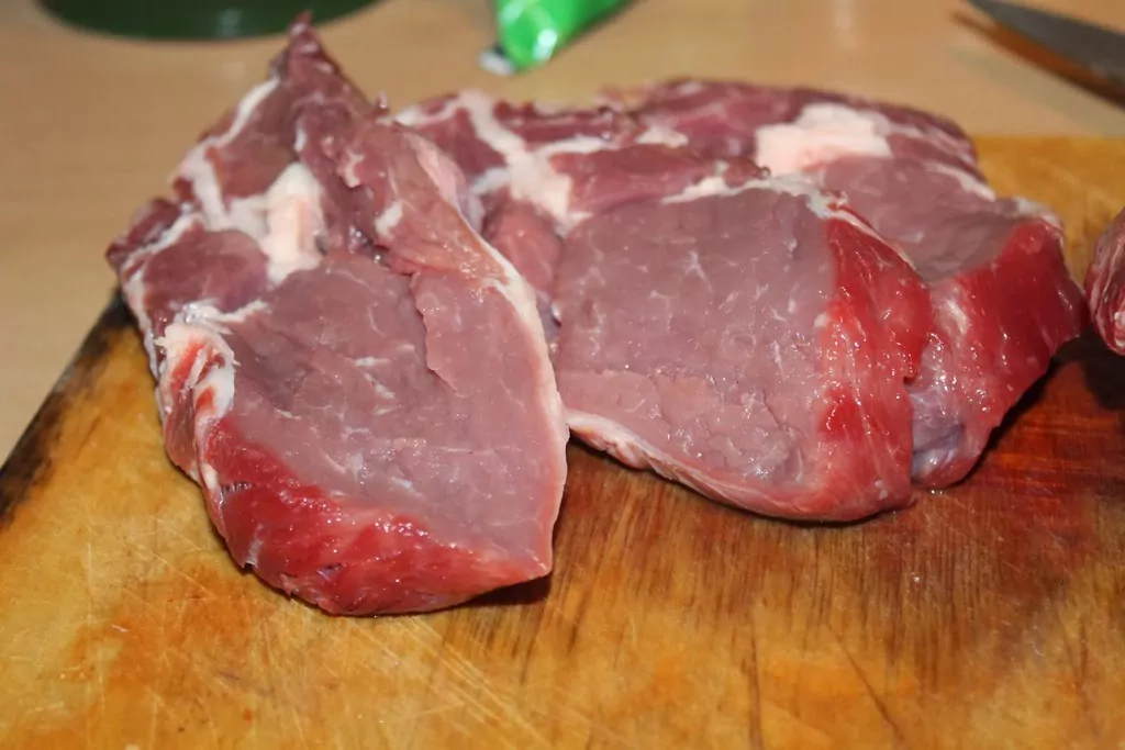 Liellopa kakla karbonāde