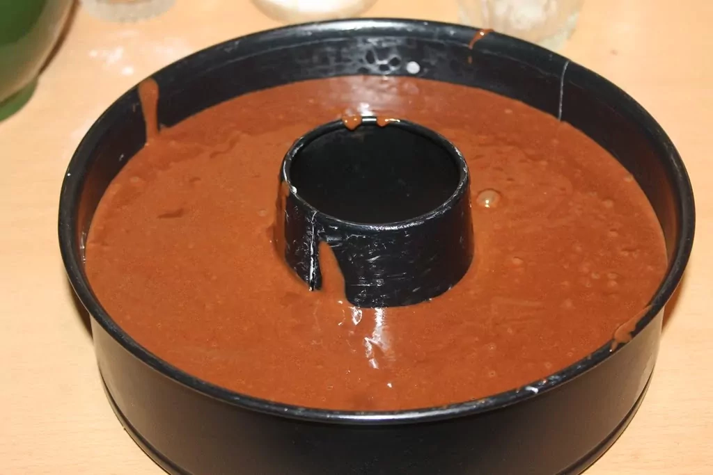 Šokolādes kēkss ar jogurtu un margarīnu