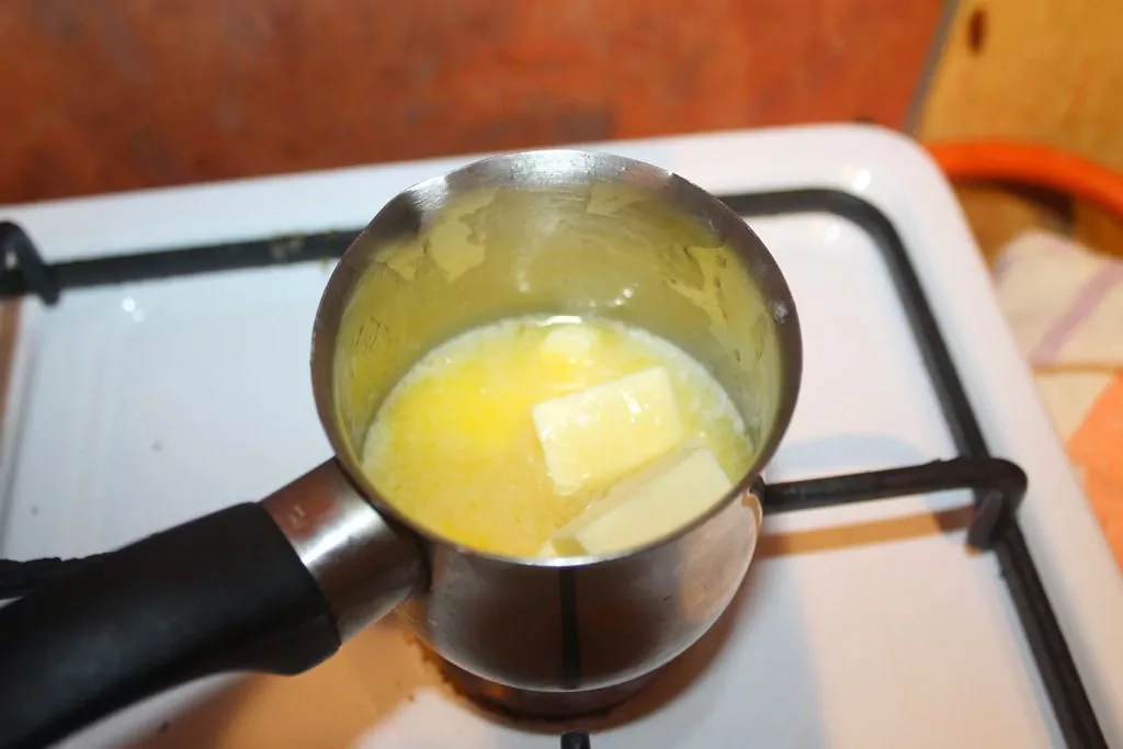 Jogurta mafini ar persikiem