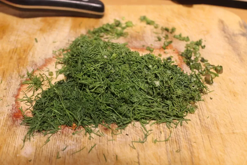 Zemnieku sautējums ar jēra gaļu, sīpoliem, burkāniem un kartupeļiem