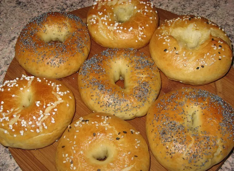 Plikyti riestainiai pagal Iną