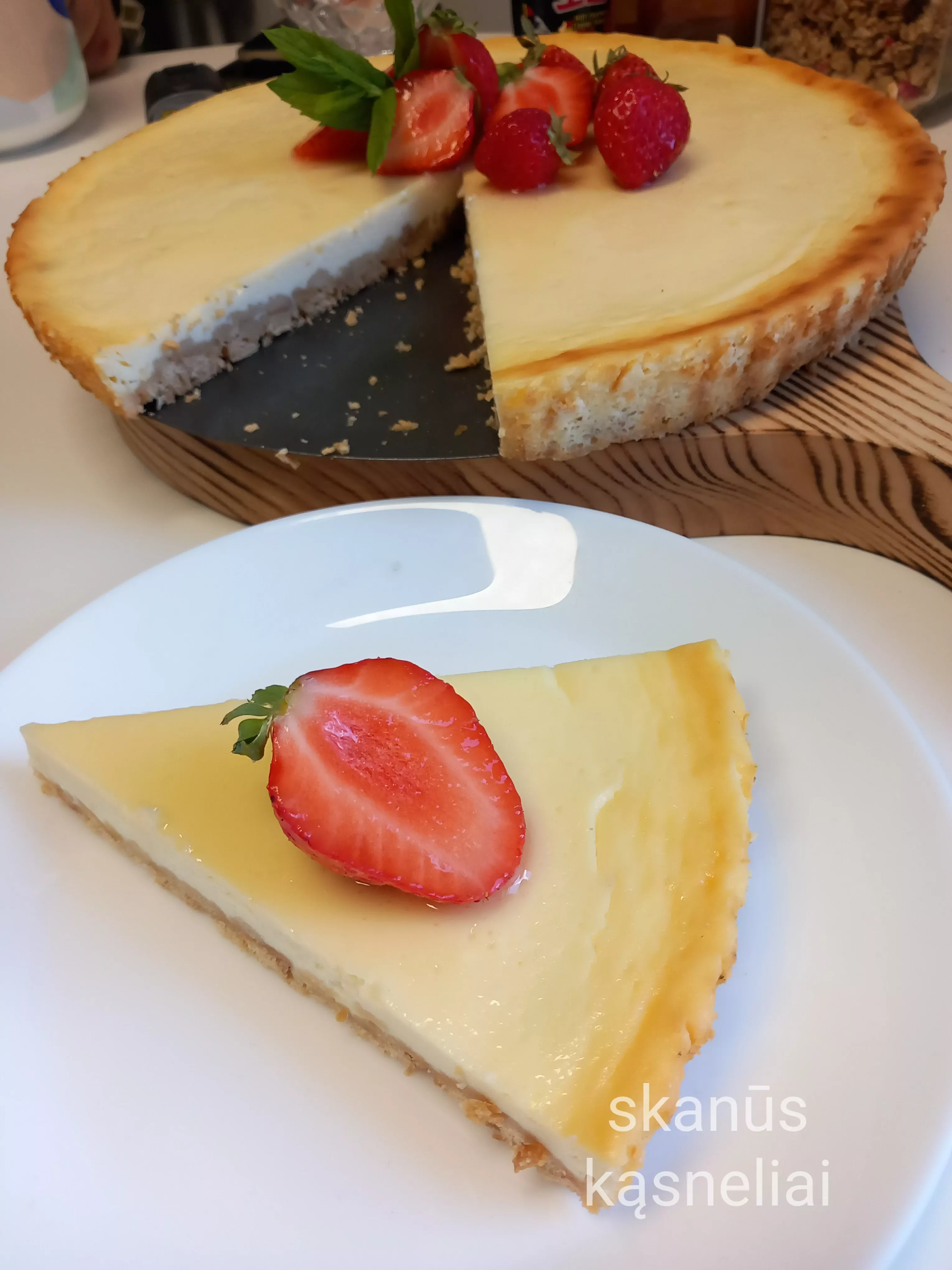 Philadelphia sūrio vanilinis pyragas