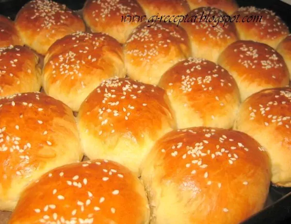 Greito paruošimo pyragėliai su kopūstais