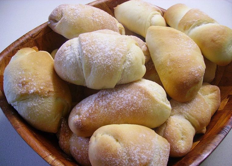 Mielinės bandelės su obuoliais