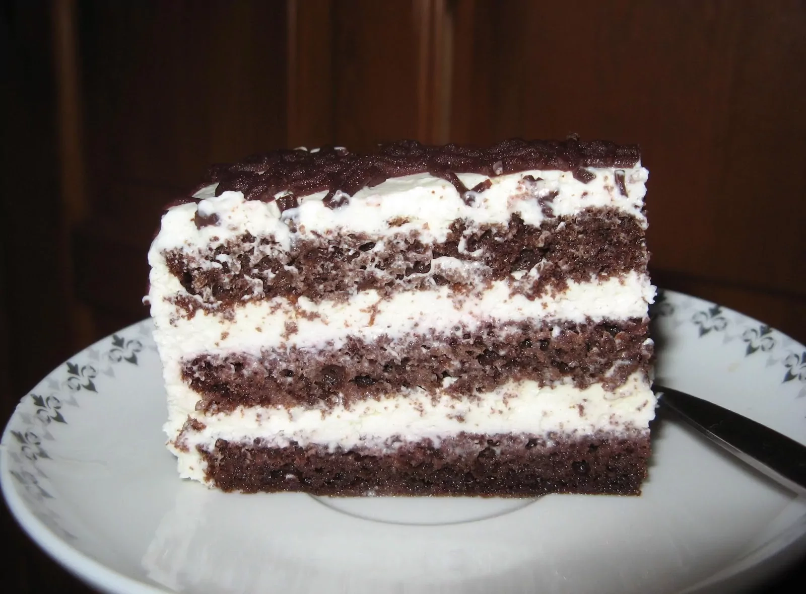 Kakavinis tortas "Juoda - balta"
