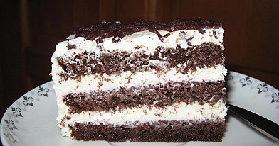 Kakavinis tortas "Juoda - balta"