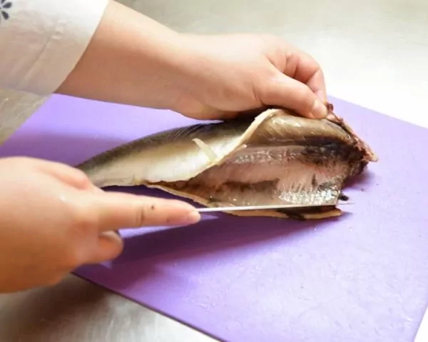 Kaip skaniai sūdyti silkę? Išsaugokite receptą!