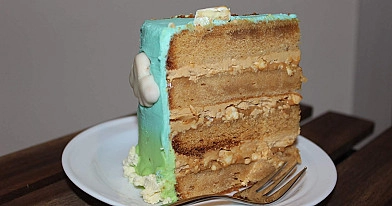 Momofuku kondensuoto pieno tortas - vertas kiekvienos įdėtos minutės jį gaminant!