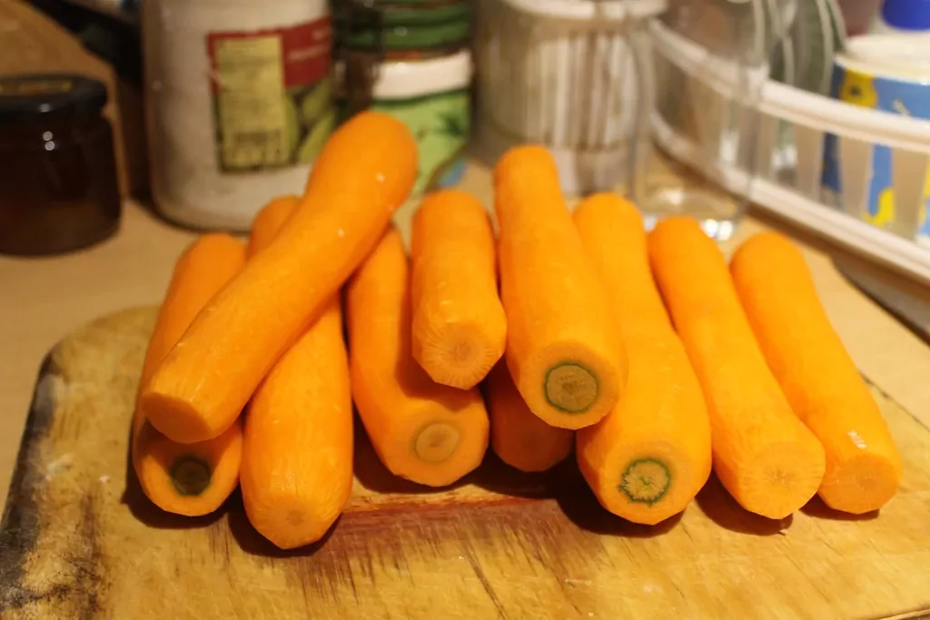 Sandras plovs ar jēra gaļu, sīpoliem un burkāniem