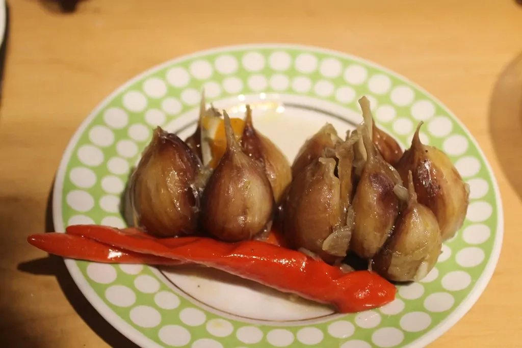 Sandras plovs ar jēra gaļu, sīpoliem un burkāniem