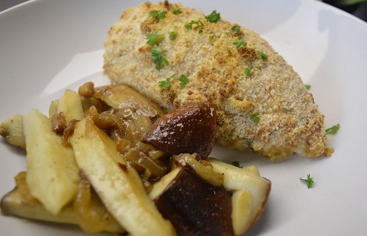 Vištiena jogurto marinate su baravykais