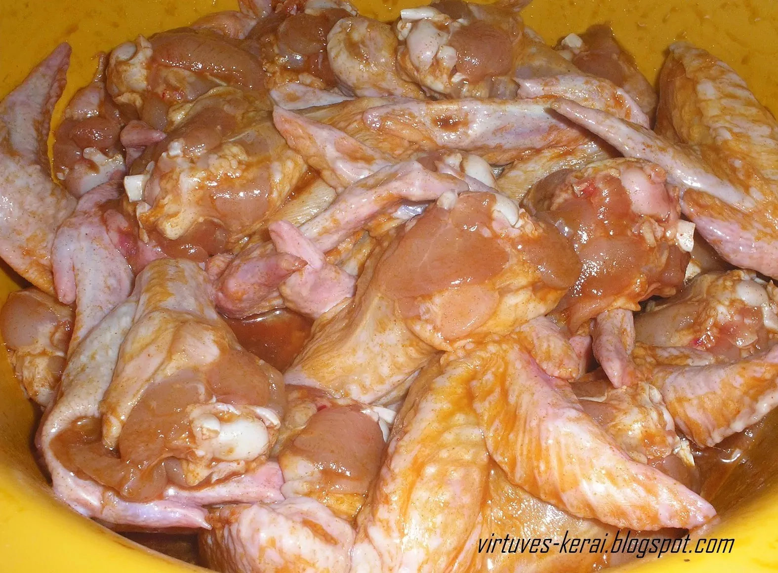 Vištų sparneliai su čili ir medumi - nuostabus receptas iš vos 6 ingredientų!