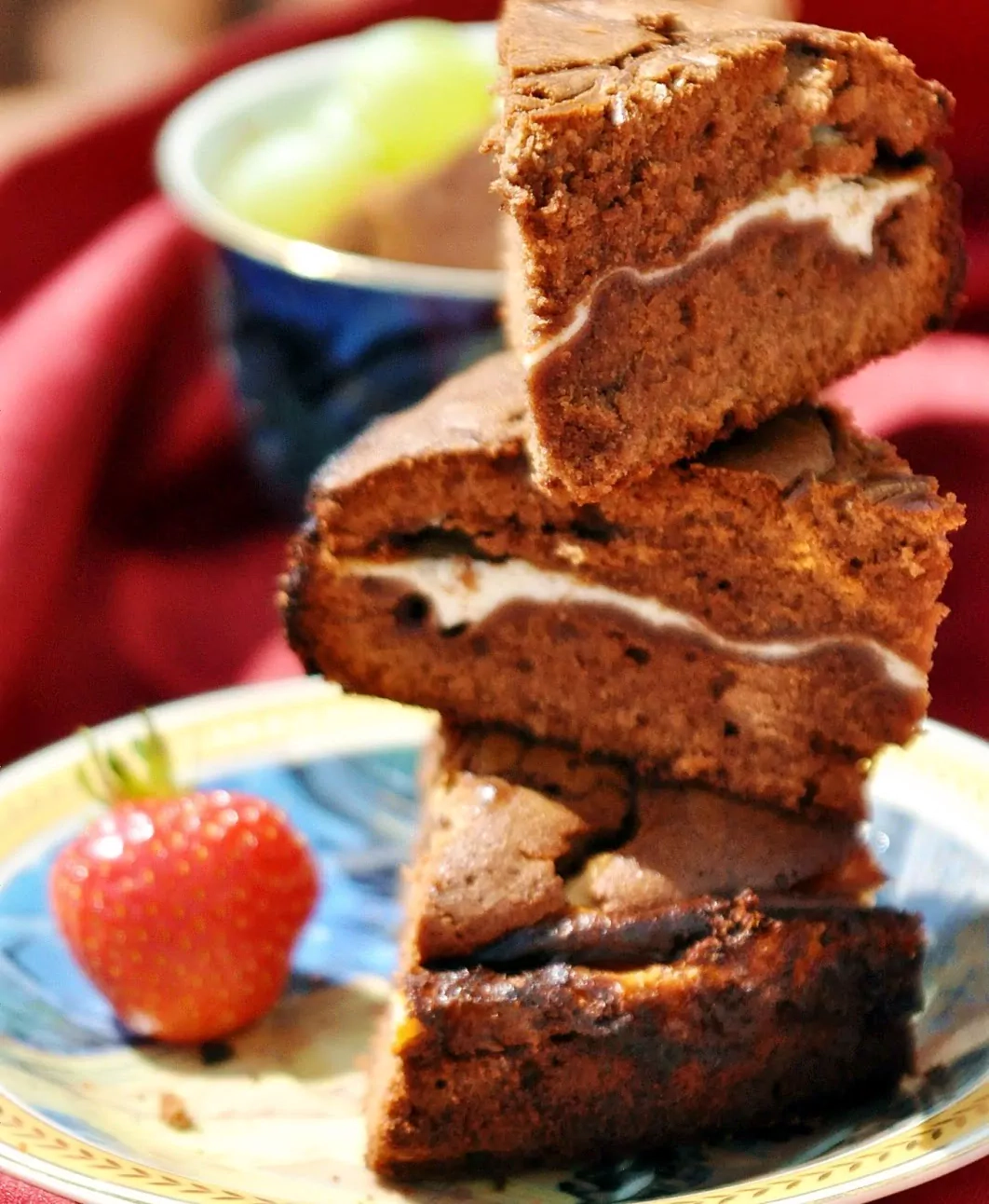 Sodraus skonio šokolado ir varškės kremo pyragas