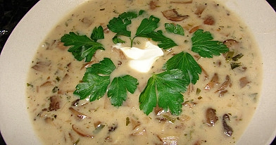 Pieniška grybų sriuba