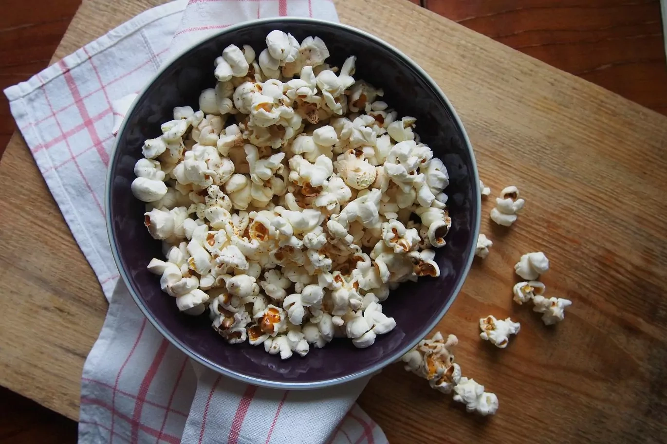 Popcorngewürz - in einem Topf gekochtes Popcorn