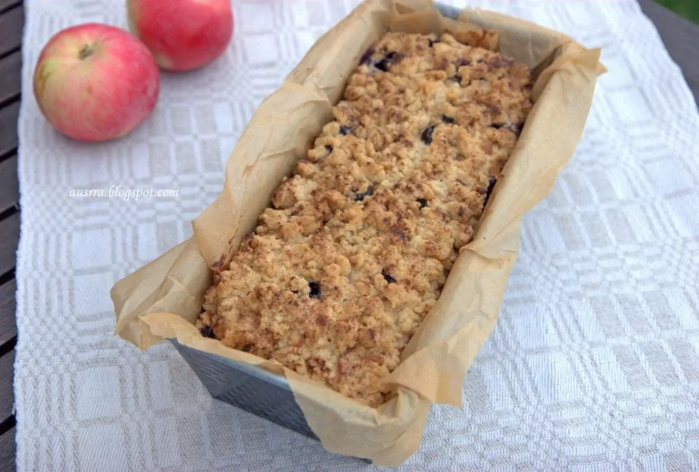 Šilauogių arba mėlynių ir obuolių pyragas - drėgnas ir neapsakomai gardus!