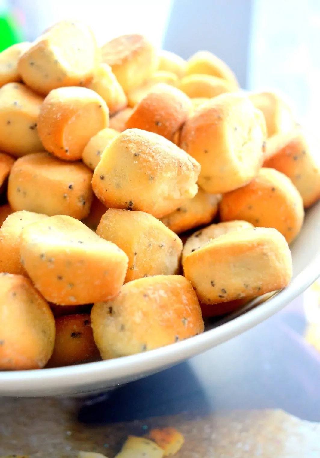 Greitai pagaminami naminiai traškūs kūčiukai be mielių pagal Beatą