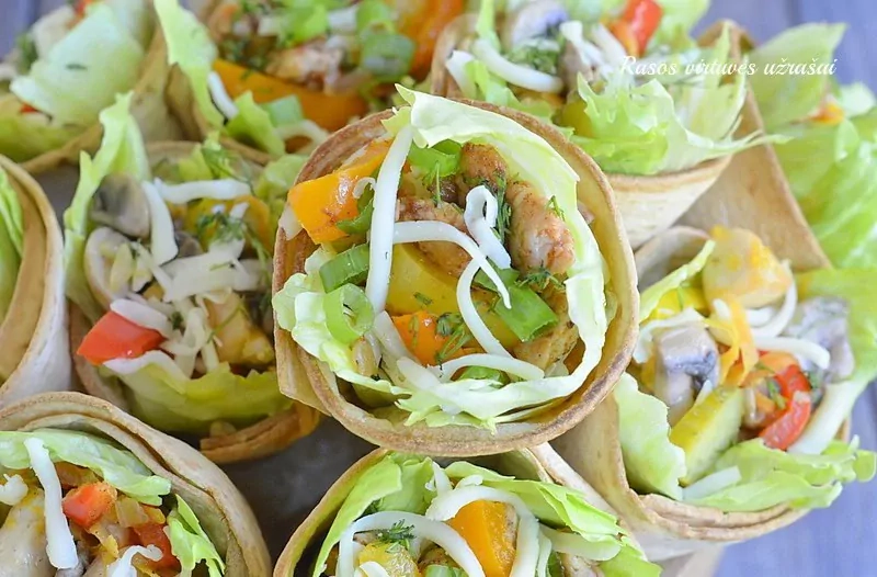 Rageliai, įdaryti daržovėmis ir kalakutiena / vištiena - gimtadieniams, vakarėliams, ar vaikams neštis į pikniką ar iškylą!