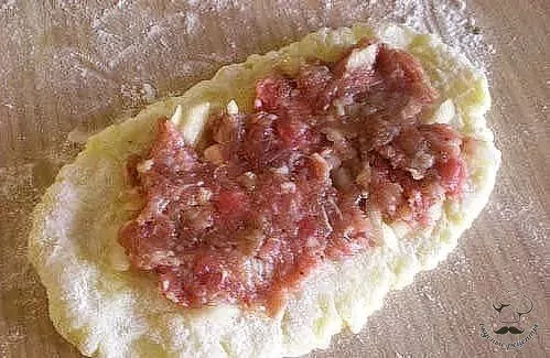 Bulvių suktinukai su mėsa - faršu