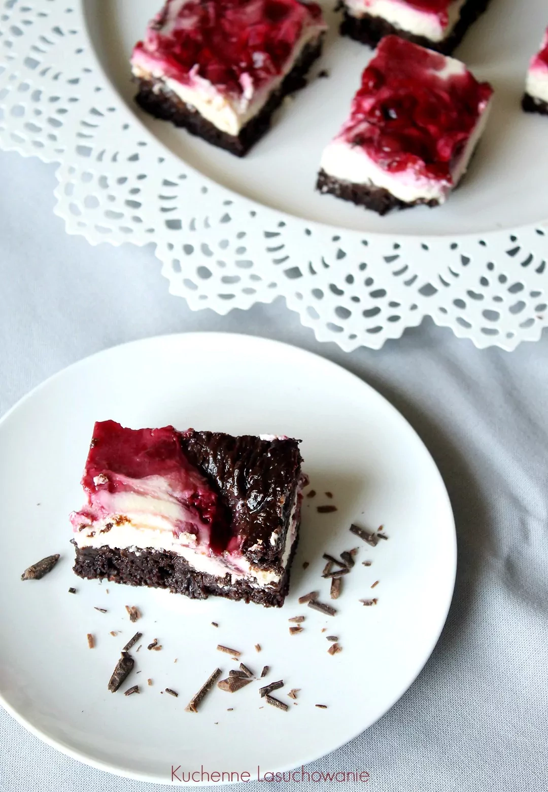 Sernikobrownie z wiśniami Sernikobrownie z wiśniami