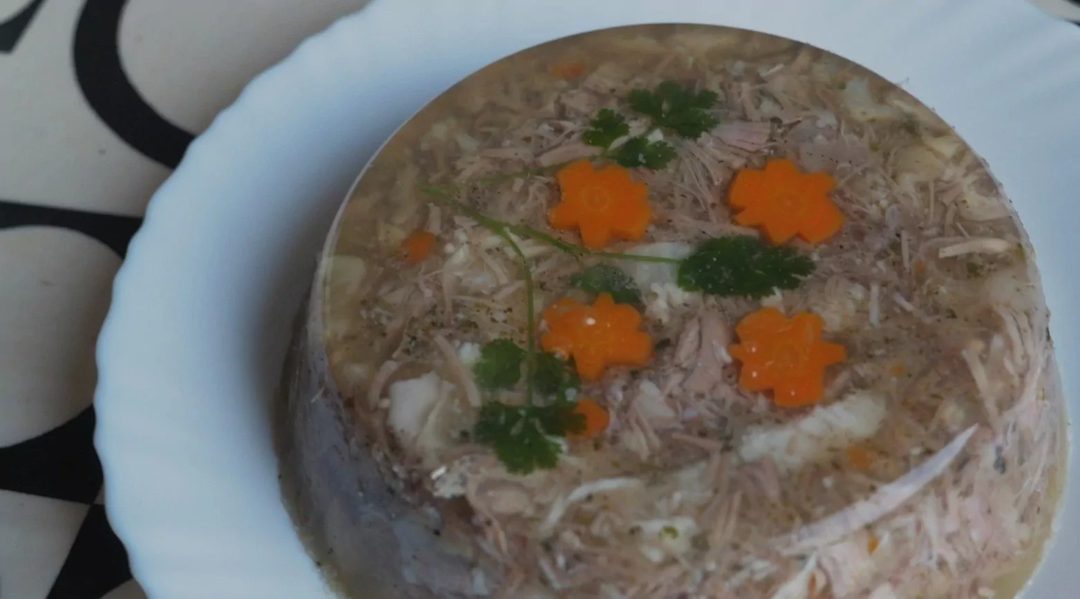 Skaniausia lietuviška šaltiena pagal močiutę nuo A iki Z, tiesiog negali nepavykti!