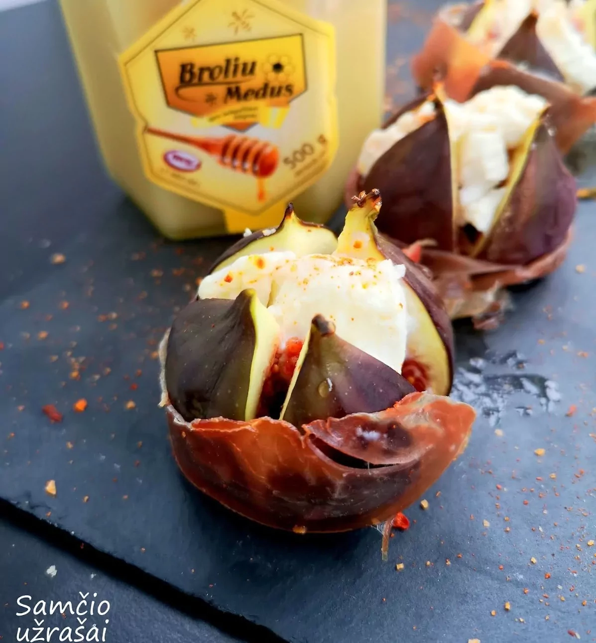 Keptų figų užkandis - nustebinau ne vieną svečią!