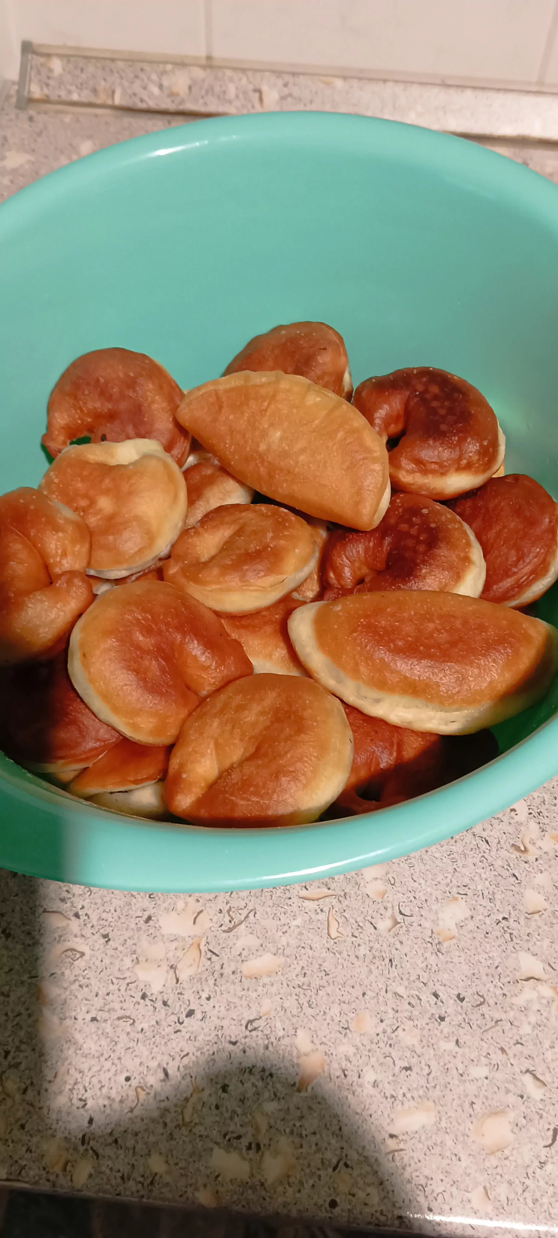 Kūčių pyragėliai su džiovintais grybais