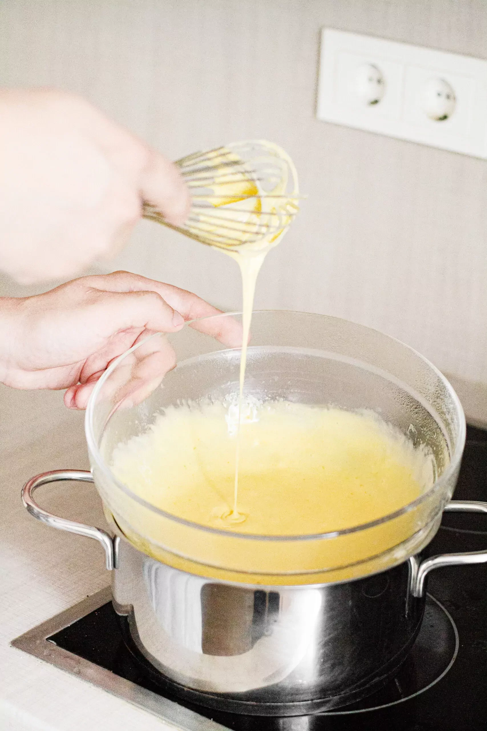 Hollandaise sauce - Sos Hollandaise