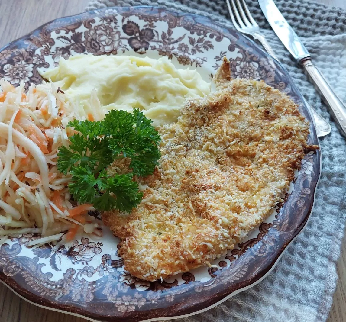 Knuspriges Hähnchen in der Heißluftfritteuse - Hähnchenbraten