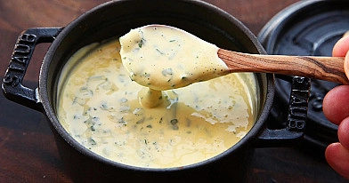 Sauce Bearnaise (berneński sos)