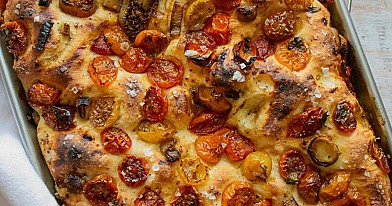 Focaccia Pizza Rezept - flaches italienisches Brot/Pizza (Beilage oder Alternative zum Pizzaboden)