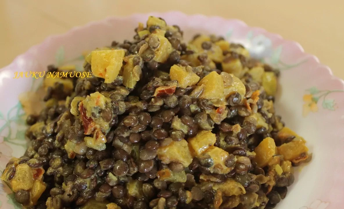 Lęšiai su moliūgu - idealus patiekalas, kai nesinori mėsos!