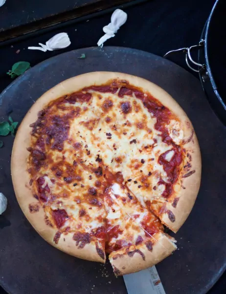 Chicago Deep Dish Pizza - vegetarische Tiefkühlpizza ohne Fleisch