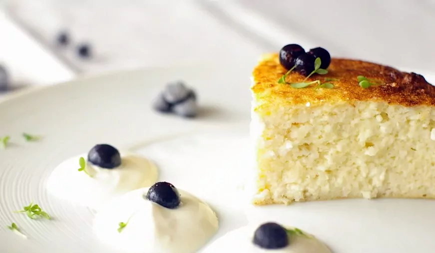 Воздушнейшая творожная запеканка