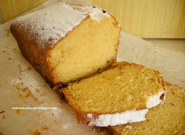 Вкуснее не бывает: невероятный кекс со сгущенкой и сливками