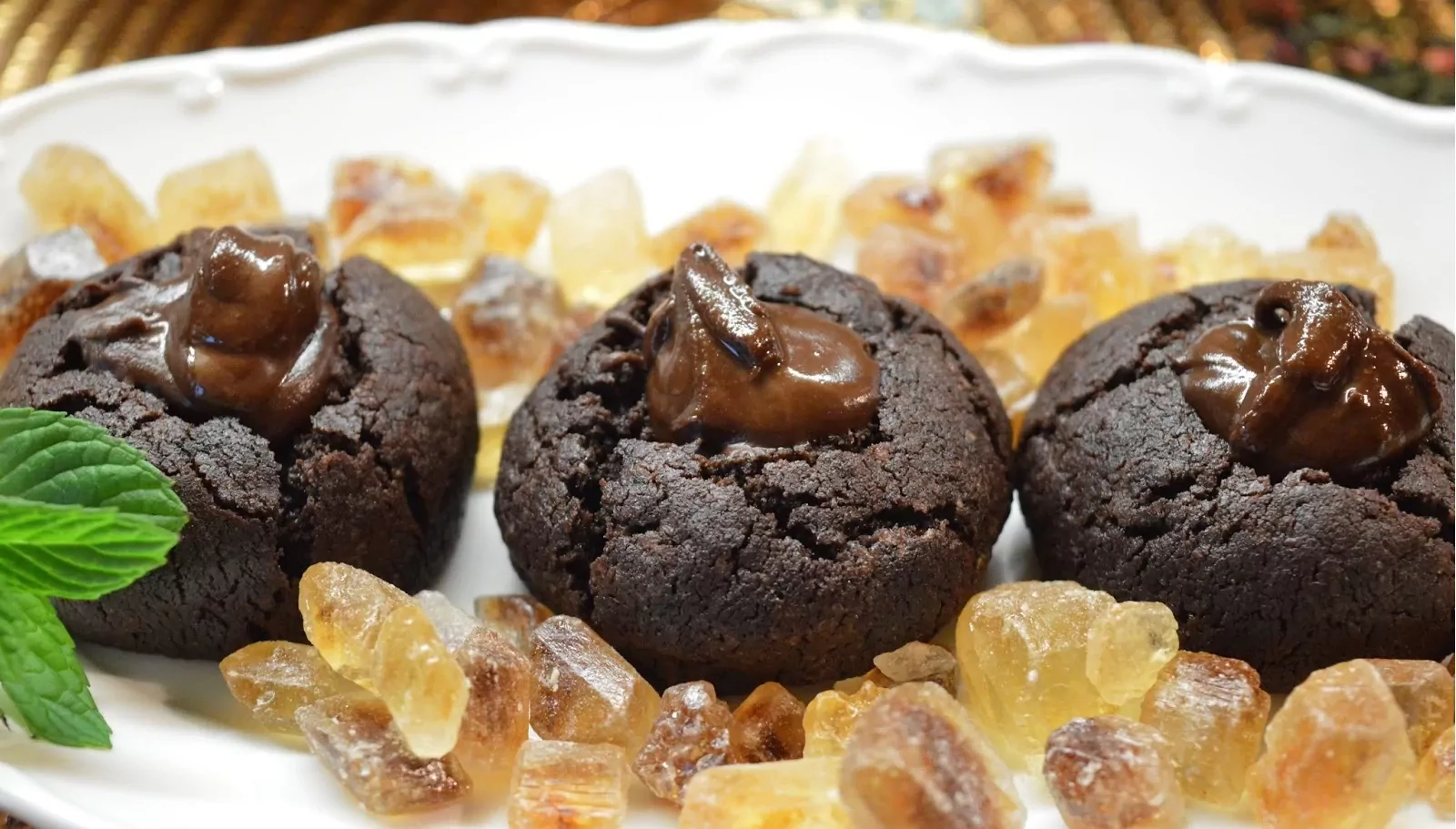 Мягкие шоколадные печенье шоколадной начинкой – отлично сочетаются с кофе!