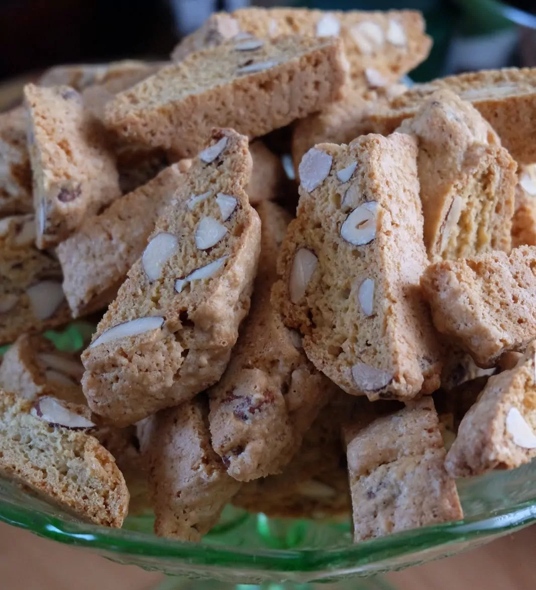 Tikras skanumėlis: Tradiciniai itališki sausainiai (Almond Biscotti)