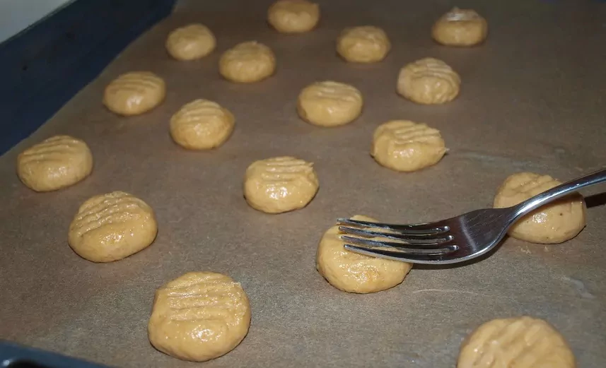 Печенки из орехового масла - просто, быстро и вкусно!