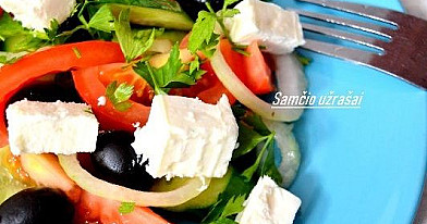 Грецкий салат