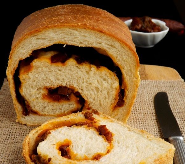 Duona su čoriso dešra
