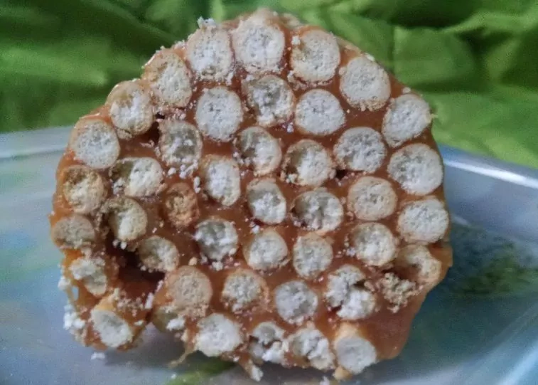 Karamelinis lazdelių vyniotinis (vos 3 ingredientai)