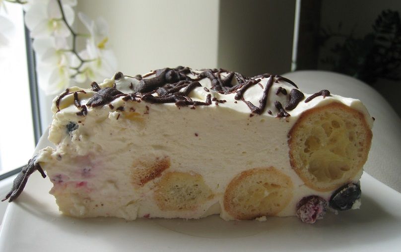 Plikytų pyragaičių tortas