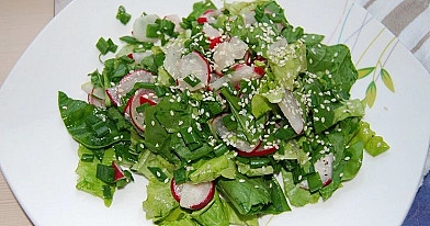 Простой и лёгкий летний салат