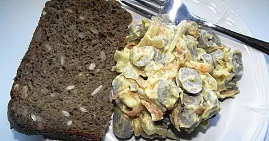 Vištienos širdelių salotos