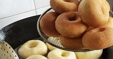 Pačių skaniausių spurgų receptas! Tokio skanėsto jūs dar neragavote!