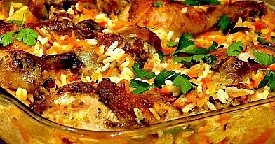 Vištiena kepta orkaitėje su ryžiais