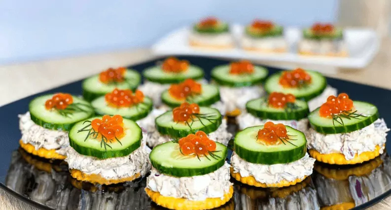 Paprastas ir gražus šventinis užkandis, kuris tiks visų žiemos švenčių stalui