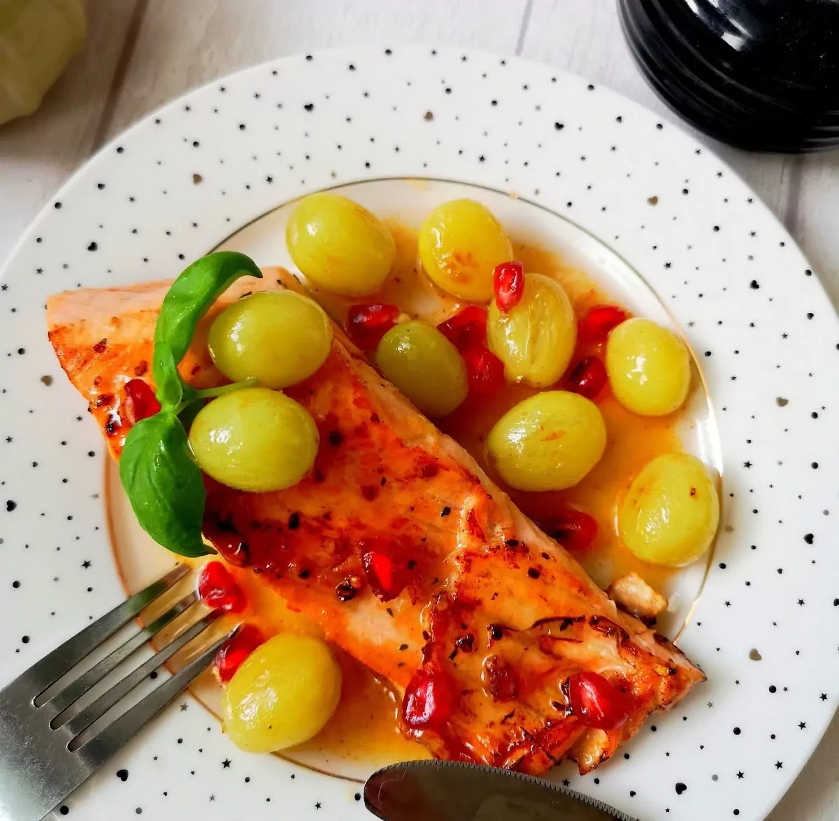 Lašiša su vynuogėmis - net per šventes nustebins ir pačius išrankiausius!