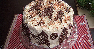 Dieviško skonio Kalėdinis šokoladinis tortas su vyšniomis